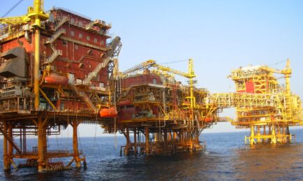 India Plans Sale of 5% of State Oil Company, ONGC