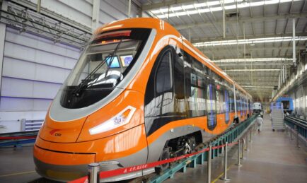 China builds world’s first hydrogen tram