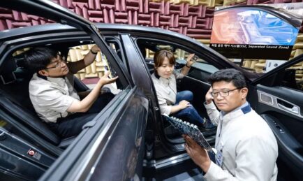 Kia’s New Tech Lets Everyone Listen to Own Music In The Car…WITHOUT Headphones