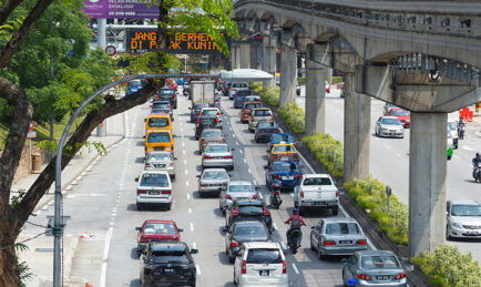 Singapore Plans to Ban Petrol and Diesel Cars by 2040