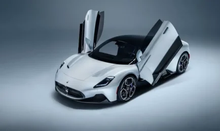 Maserati’s New Halo Car In 16 Years. Hello, MC20