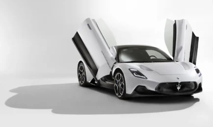 Maserati Dedah “Supercar” Pertama Selepas 15 Tahun