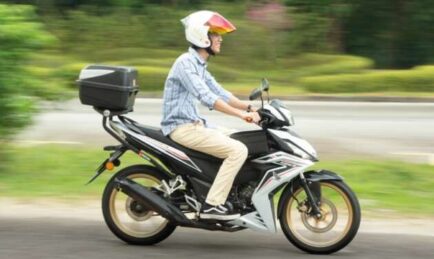 Malaysia Mulling Limiting Young Motorcyclists to 70cc
