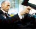 5 Selebriti Yang Buat ‘Automotive Stunt’ Sendiri. Ada Yang Boleh Buat Aerobatik Helikopter