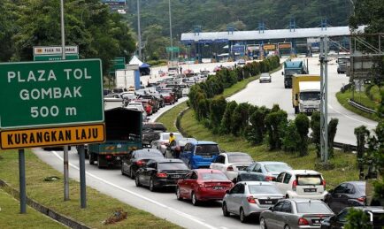 Rentas Negeri Ditangguhkan. Rakyat Marah, Sedih