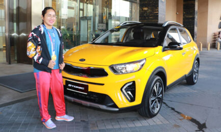 Ayala Motors And KIA Philippines Award Gold Medal Olympian Hidilyn Diaz a Brand New SUV