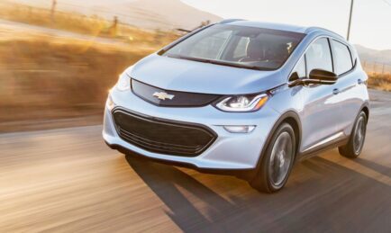 Chevy Bolt Production Halted; LG to Replace Batteries For US$1.8 billion