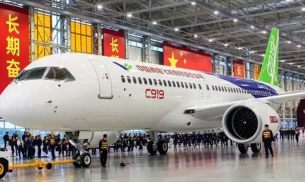 China Set to Deliver Airliner in 2022, Challenging Boeing and Airbus