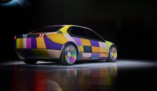BMW Introduces First Ever Colour-Changing Car