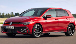 Volkswagen Actually Listened! Physical Buttons Are Back on the Golf Mk 8.5