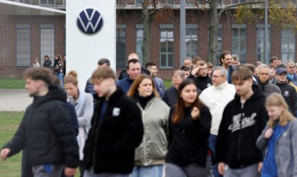 Mass Layoffs Expected at Major Automakers Including Ford, GM, Volkswagen