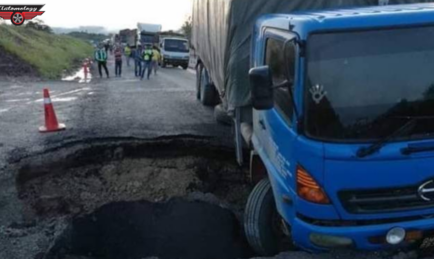 LORI BERAT PUNCA JALAN SELALU ROSAK? KERAJAAN AKAN PERKENALKAN SISTEM BAHARU UNTUK MENGEKANG MUATAN LEBIH.